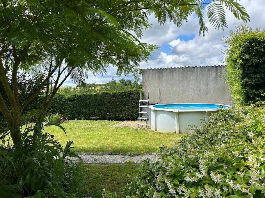 Villa Un Havre De Paix Au Perigord Anlhiac Exterior foto